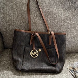 used but in very good condition almost new